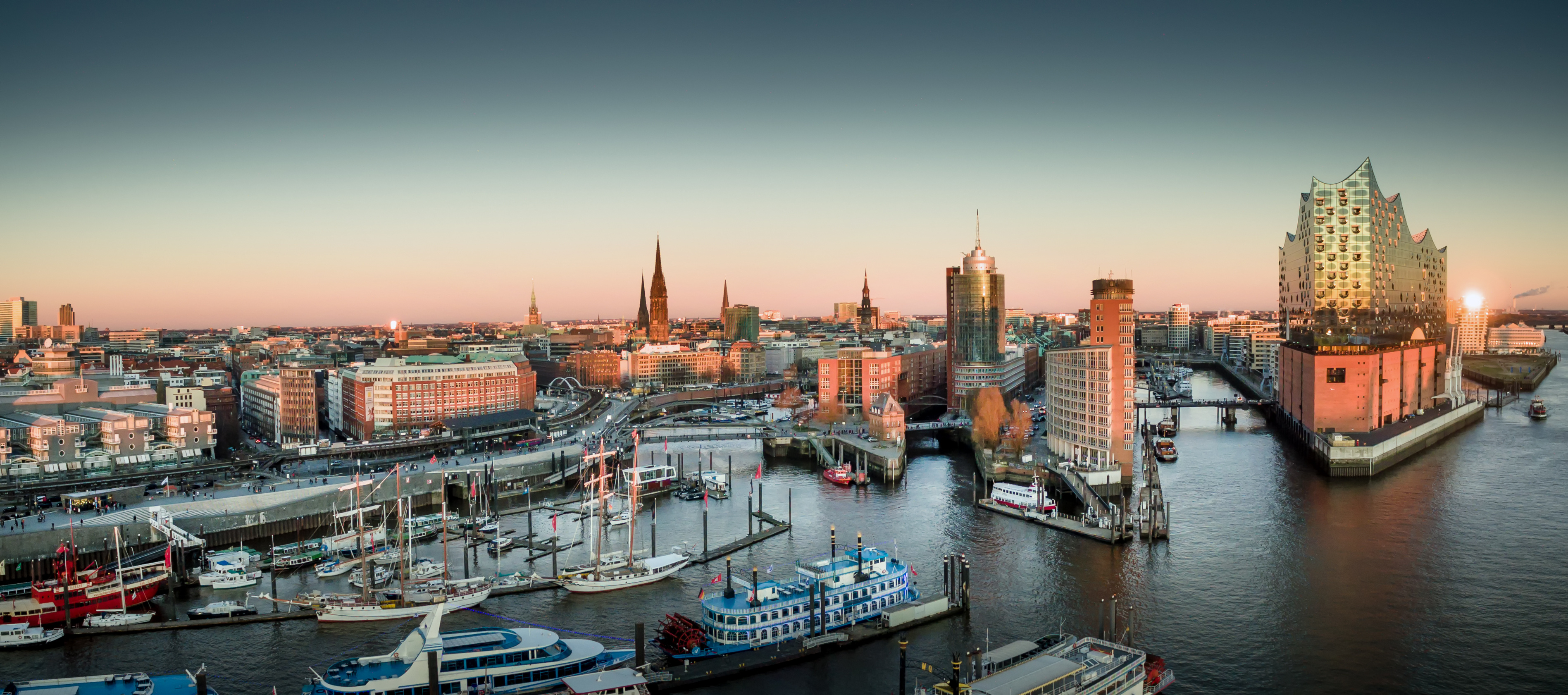 Von Logistik bis Verwaltung: Die Top-Branchen für Zeitarbeit in Hamburg